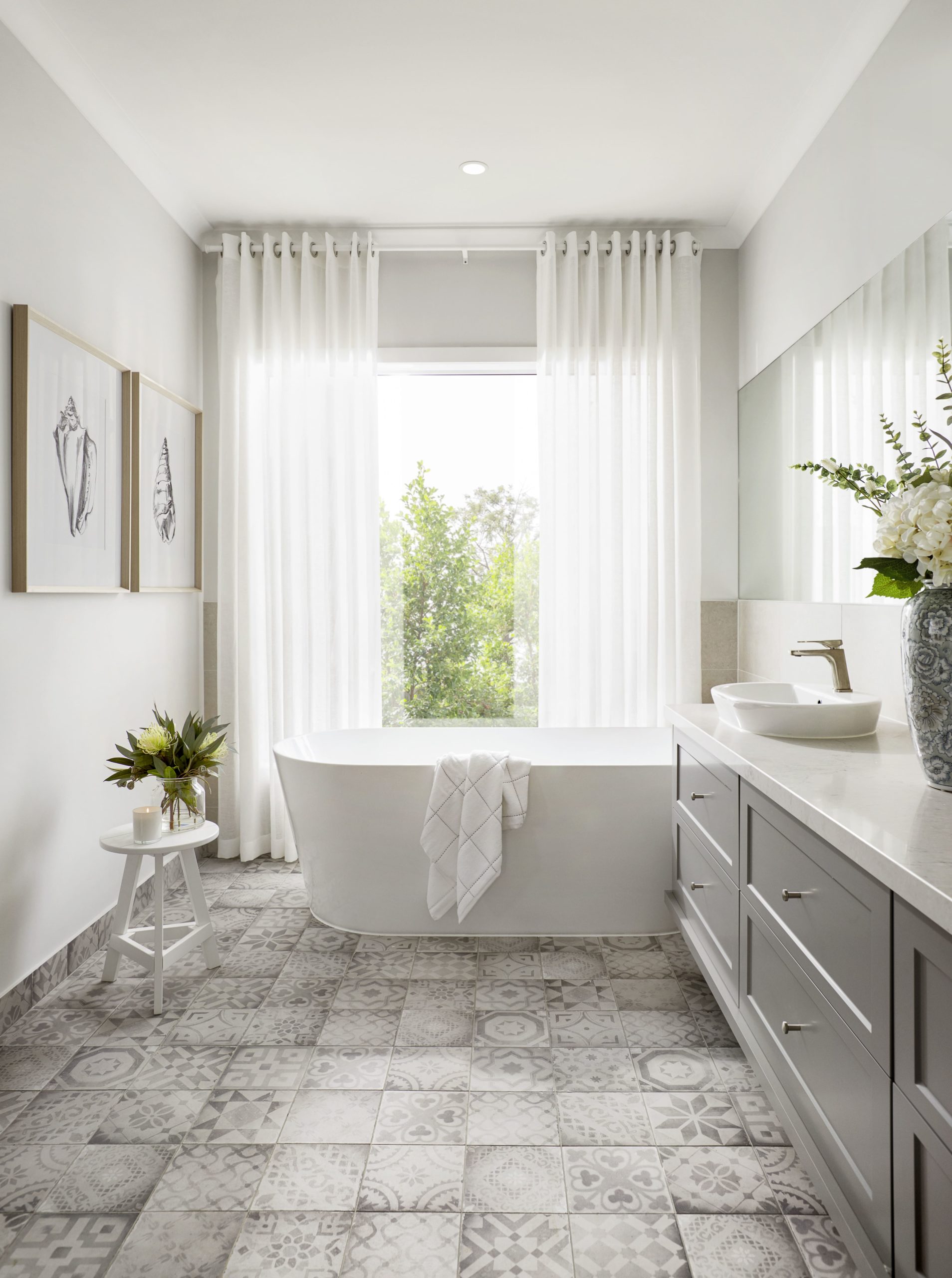 stylish modern bathroom 2021 08 27 18 31 53 utc min scaled